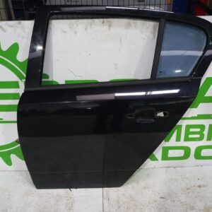 puerta_trasera_izquierda_94710105_opel_astra_h_berlina_elegance