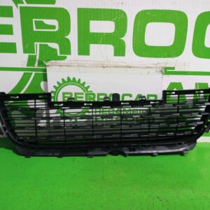 rejilla_paragolpes_central_9678059477_peugeot_2008_2013_allure