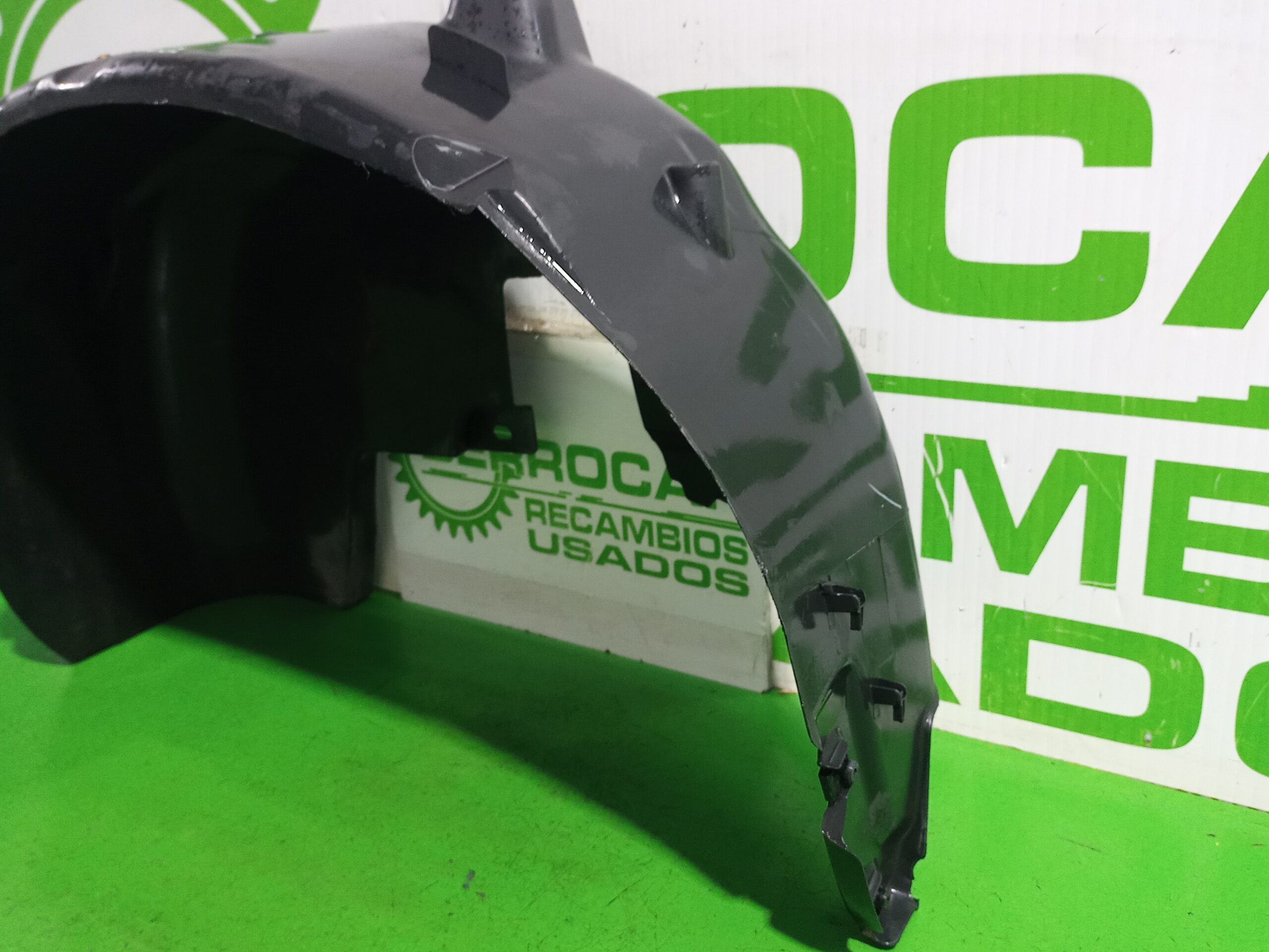 paso_rueda_trasero_derecho_967763928a_peugeot_2008_2013_allure