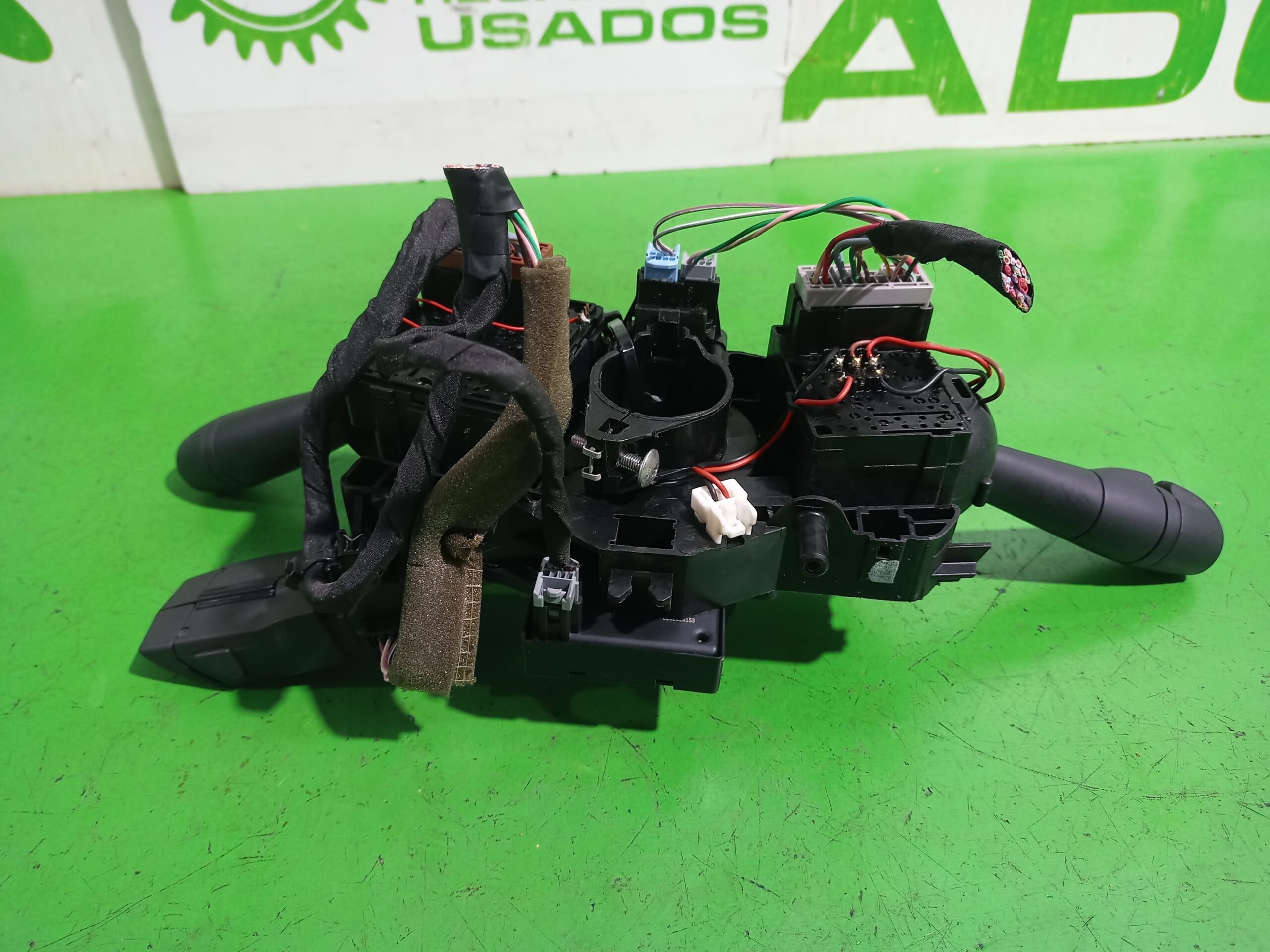 mando_multifuncion_479452659r_dacia_sandero_laureate