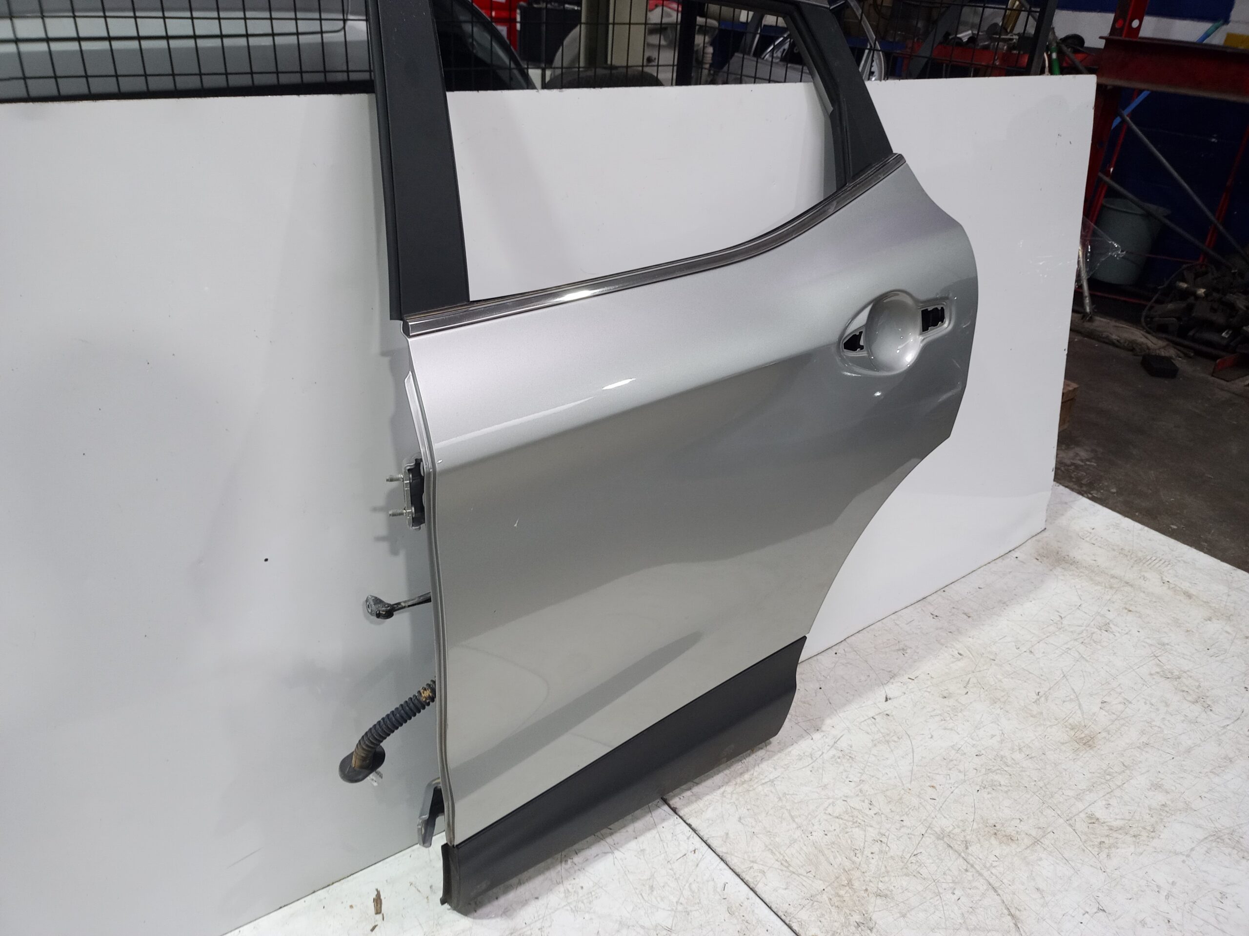 puerta_trasera_izquierda_h2101hv0ma_nissan_qashqai_j11_acenta