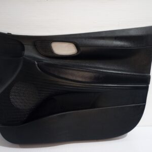 guarnecido_puerta_delantera_derecha_82320q0100_hyundai_i20_bc3_essence_mild_hybrid