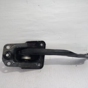 brazo_suspension_superior_trasero_derecho_5q0505226c_volkswagen_touran_5t1_advance_bmt