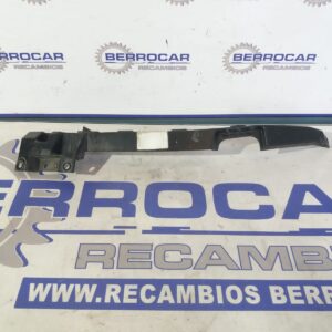 soporte_faro_izquierdo_13250570_opel_insignia_berlina_2_0_16v_cdti