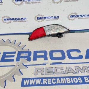 faro_antiniebla_trasero_derecho_712201351110_fiat_grande_punto_199