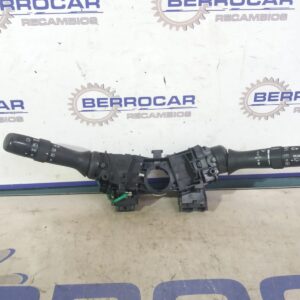 mando_multifuncion_4211117f534_toyota_rav_4_a3_2_2_d_4d_cat