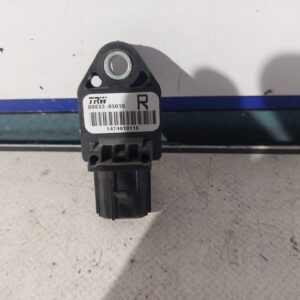 sensor_8983305010_toyota_avensis_berlina_t25_1_8_16v_cat