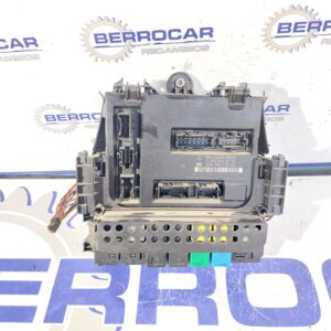 caja_reles_fusibles_a1695405645_mercedes_benz_clase_a_w169_1_7_cat