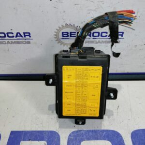 caja_reles_fusibles_8216009601_ssangyong_kyron_2_0