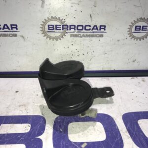 claxon_e335717e3_saab_9_3_berlina_2_0_cat