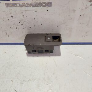 mando_elevalunas_trasero_izquierdo_13222231_opel_insignia_berlina_2_0_16v_cdti