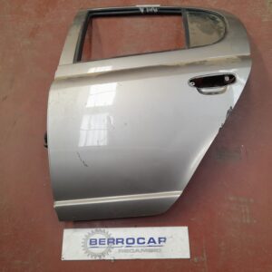 puerta_trasera_izquierda_670040d080_toyota_yaris_ncp1_nlp1_scp1_1_0_cat